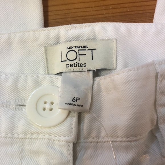 🔥 5/$25🔥 Ann Taylor loft Jean NWT size  6P - Picture 3 of 5
